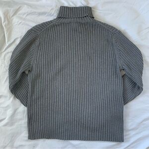 Old Navy Turtleneck Sweater in Gray